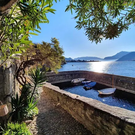 Apartament By With Scenic Views Dervio