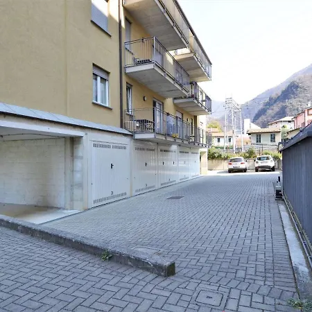 By With Scenic Views Apartament *