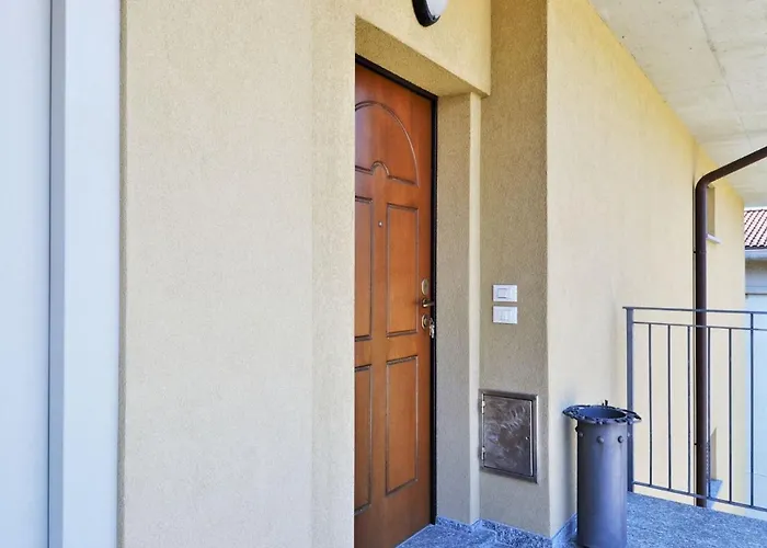 By With Scenic Views Apartamento