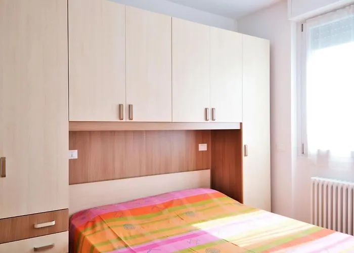 By With Scenic Views Apartamento