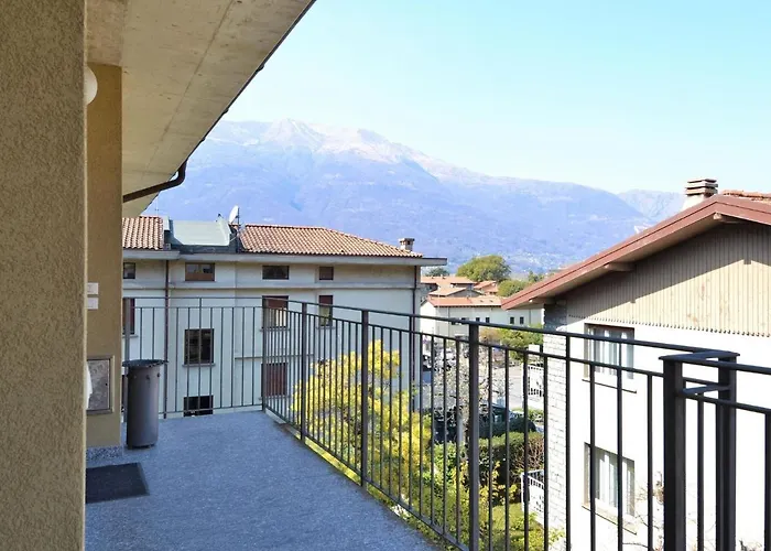 Apartmán By With Scenic Views Dervio