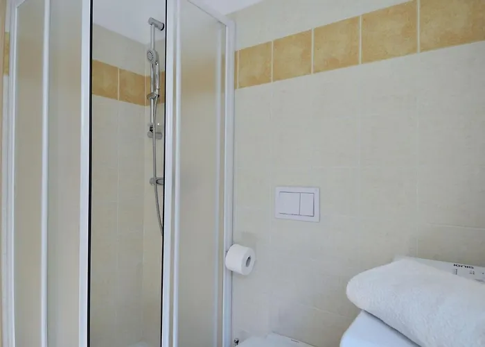 By With Scenic Views Ντέρβιο