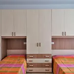 Daire By With Scenic Views Dervio